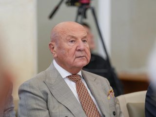 Президиум РАН заслушал доклады лауреатов Государственных премий в области науки и технологий 2025 г. Источник фото: Российская академия наук