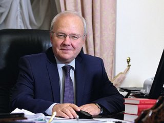 Академик РАН А.Р. Хохлов: «Этические комиссии должны бороться с негативными явлениями, которые есть»