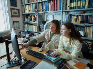 Запись лекции с кандидатом исторических наук Ириной Игоревной Елкиной. Фото: Елена Либрик / «Научная Россия»