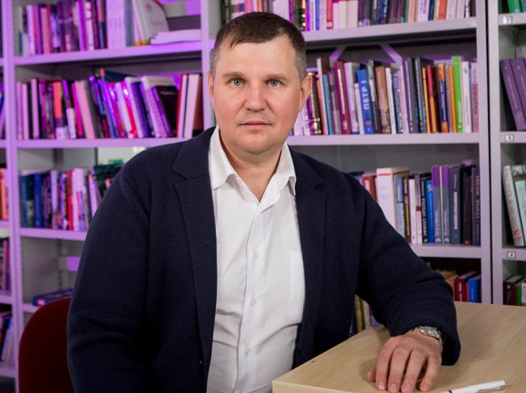 Д.б.н. Дмитрий Жданов. Фото: Ольга Мерзлякова / «Научная Россия»