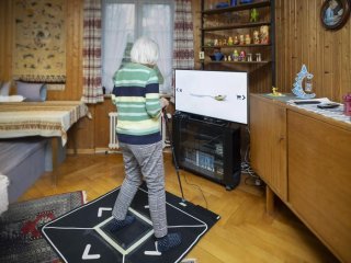 Сделав шаг вправо, участник исследования подтверждает, что этот товар был в его списке покупок. Фото: Jonas Weibel / ETH Zurich