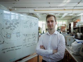 Кандидат химических наук Леонид Куликов. Фото: Елена Либрик / «Научная Россия»