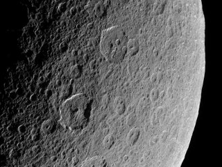 23 декабря 1672 года обнаружен спутник Сатурна Рея
