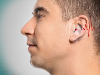 Экспериментальный слуховой имплант сам определяет качество слуха