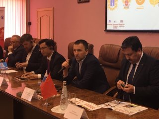 Ульяновский госуниверситет принимает делегацию из Китая