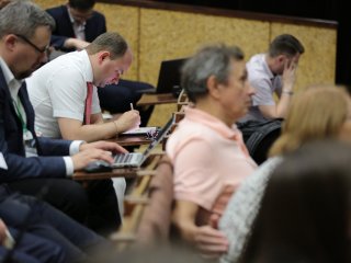 Конференция GRID’2025 в ОИЯИ: распределенные вычисления и технологии в современности. Фото: Ольга Мерзлякова / Научная Россия