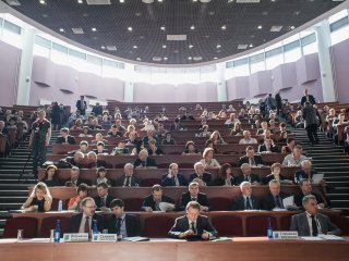 Англоязычная студенческая конференция на экономфаке МГУ: 18 вузов и 90 докладов