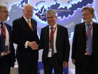 Президент РАН встретился с пятым президентом Исландии