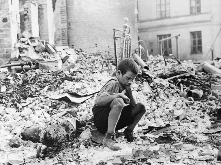 Варшава после немецкой бомбардировки. 1939 год. Фото Ж. Брайана. © Public Domain.