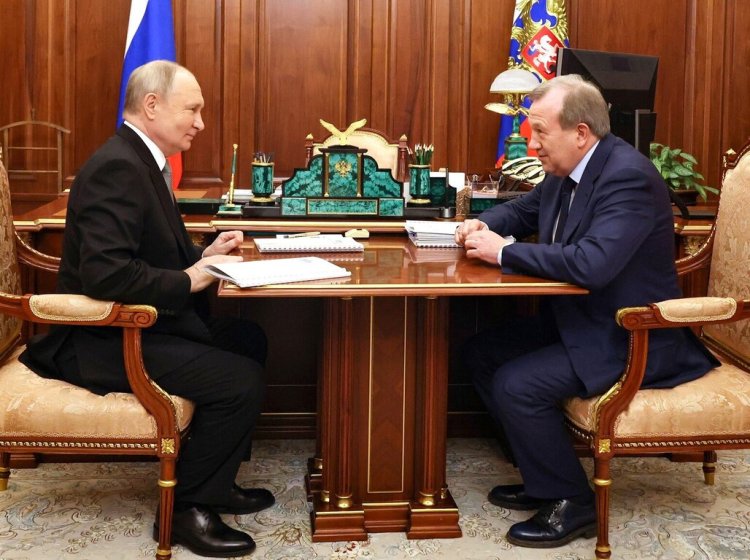 Президент России Владимир Путин и президент РАН академик Геннадий Красников. Фото: kremlin.ru