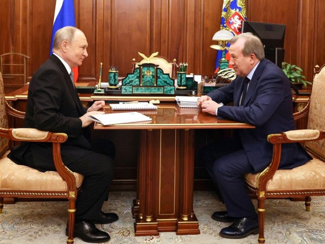 Президент России Владимир Путин и президент РАН академик Геннадий Красников. Фото: kremlin.ru