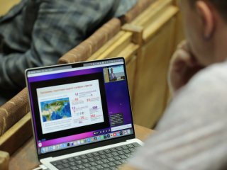 Конференция GRID’2025 в ОИЯИ: распределенные вычисления и технологии в современности. Фото: Ольга Мерзлякова / Научная Россия