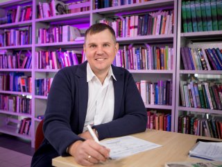 Доктор биологических наук Дмитрий Жданов. Фото: Ольга Мерзлякова / «Научная Россия»