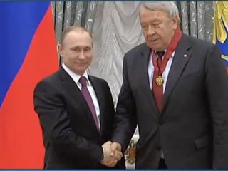 Владимир Фортов получил в Кремле заслуженную награду
