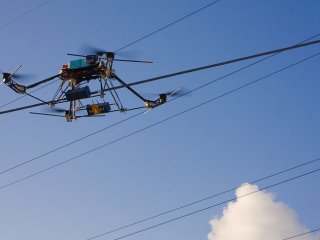 Роботизированный комплекс для диагностики линий электропередачи "Канатоход" © Наталья Анорина