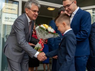 Президент РАН поздравил школьников Балашихинского лицея с Днем знаний