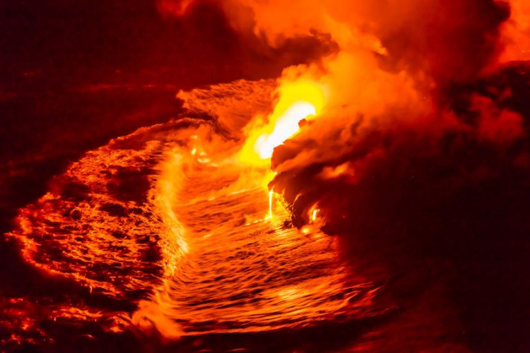 Влияние вулканического пепла на стоячую ударную волну