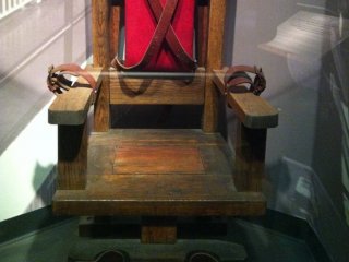 6 августа 1890 года состоялась первая казнь на электрическом стуле