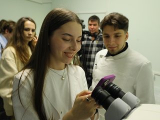 Студенческий тур «Научной России» в Институт высшей нервной деятельности и нейрофизиологии РАН состоялся 10 октября. Фото: Николай Малахин / «Научная Россия»