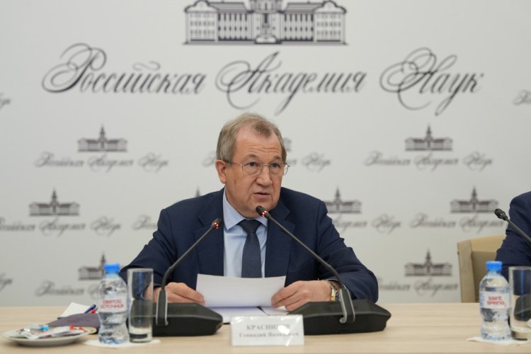 Более 80 исследователей наградили медалями РАН для молодых учёных: 7ooo ...