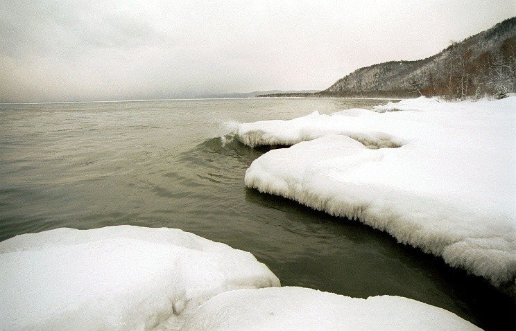 Воды в Байкале все меньше, проблем у Бурятии все больше