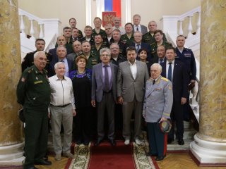 Президент РАН посетил Военно-медицинскую…