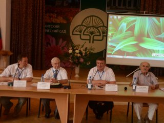 Лучшие учёные страны обсудили концепции стратегического развития семеноводства …