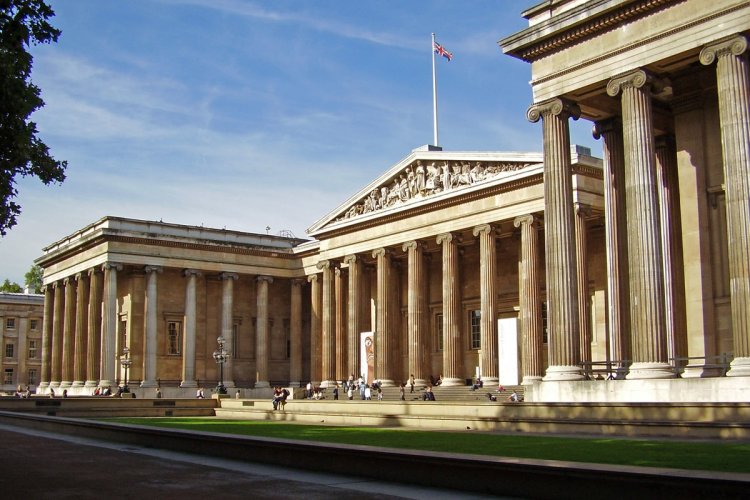 В 1759 г. в Лондоне открыли Британский музей