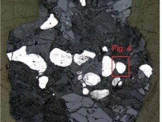 Ученые обнаружили у Мертвого моря минерал, который раньше встречали только в метеоритах