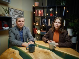 А.В. Дунаев и Ю.И. Локтионова в студии портала «Научная Россия». Фото: Елена Либрик / «Научная Россия»