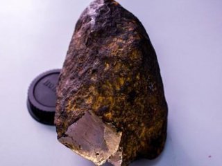 Ученые РФ зарегистрировали ранее неизвестный минерал, обнаруженный в бурятском метеорите