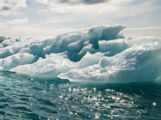 Исследователи Сколтеха, ТПУ и ТОИ ДВО РАН открыли новый тип «утечек» метана в Арктике