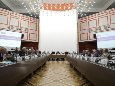 Участники президиума РАН прокомментировали реорганизацию РФФИ