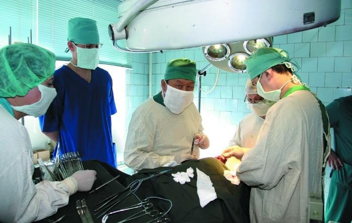 Томские ученые сохраняют жизни пациентам со сложными опухолями
