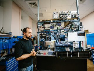 Вселенная квантовых вычислений: ФИАН и «Росатом» познакомили журналистов с технологиями будущего. Фото: Ольга Мерзлякова / «Научная Россия»