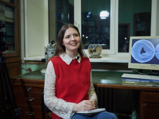 Корреспондент портала «Научная Россия» Янина Хужина. Фото: Елена Либрик / «Научная Россия»