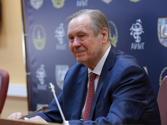 Академик А.Г. Чучалин. Фото: Елена Либрик / «Научная Россия»