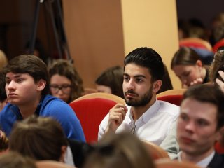 Всероссийская конференция «Безопасность человека как глобальный вызов современности: перспективы применения медицинских газов и газовых смесей». Фото: Елена Либрик / «Научная Россия»