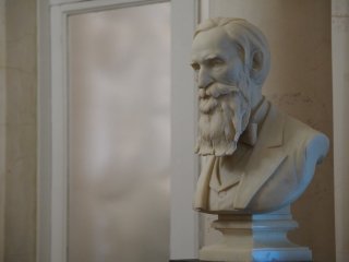 Космическую науку, ядерные двигатели и лунные базы обсудили на заседании президиума РАН. Фото: Никита Ланской / Научная Россия