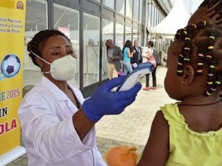 ВОЗ учится на ошибках борьбы с эпидемией Эбола