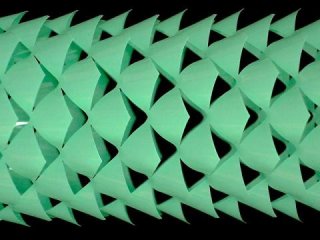 Ученые создали мягкого «змееподобного» робота по технологии киригами