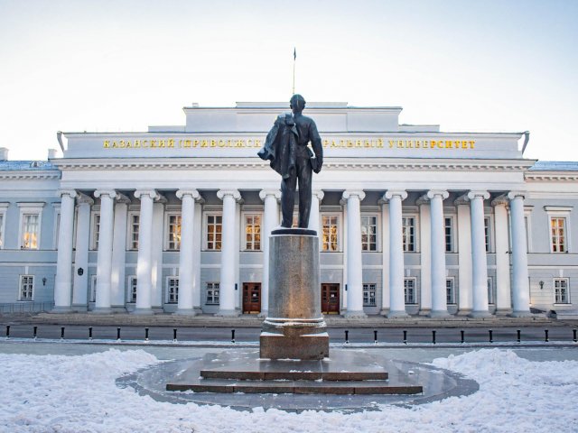 Тайные свойства титаната стронция