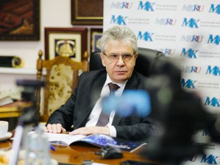 Президент РАН в интервью "МК": «Мы не должны допустить лидерства искусственного…