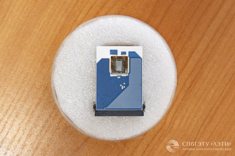 Ученые разработали мультисенсорный чип для оперативного мониторинга качества воздуха