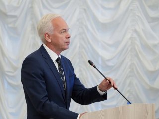 Президиум РАН заслушал доклады лауреатов Государственных премий в области науки и технологий 2025 г. Источник фото: Российская академия наук
