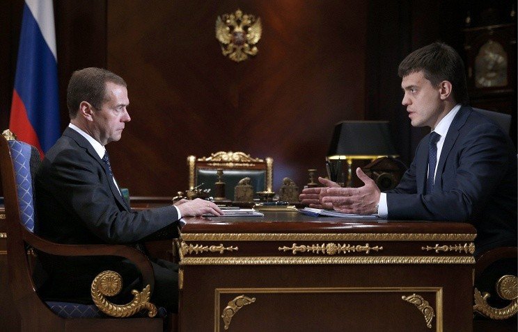 Медведев о реформе РАН: реструктуризации должна быть нужна самим ученым