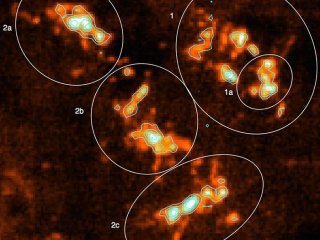 Астрономы получили четкие изображения огромной звездообразующей области Млечного Пути