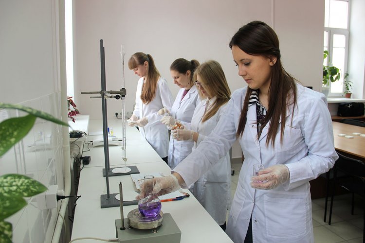 Учебно-исследовательские лаборатории Алтайского государственного университета