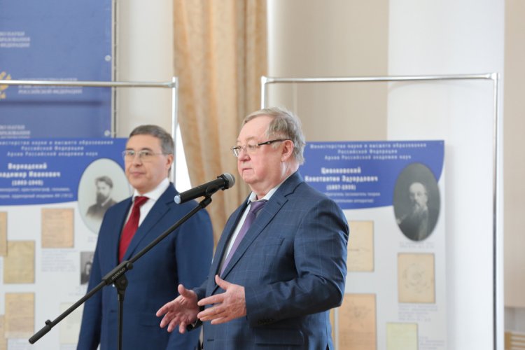 Сергей Степашин и Валерий Фальков