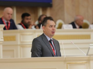 Единство в многообразии — залог успеха. Итоги пленарного заседания X Международного Невского форума. Фото: пресс-служба Президентской академии в Санкт-Петербурге